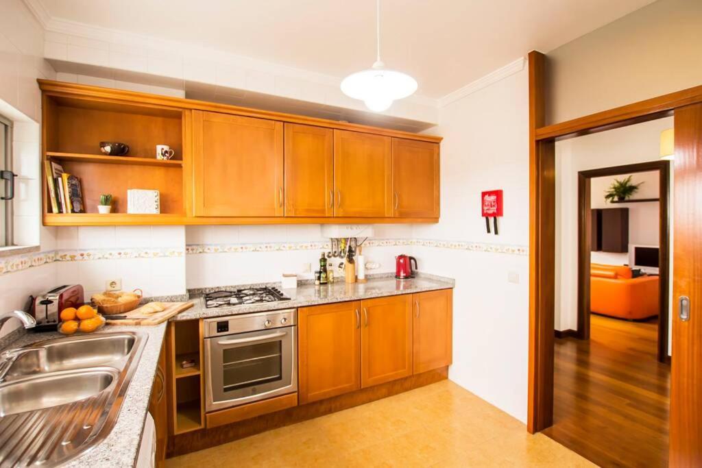 Casa Da Torre Com Garagem Gratuito Lägenhet Aveiro Exteriör bild